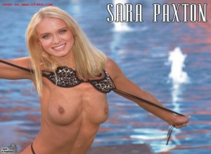 Fake : Sara Paxton