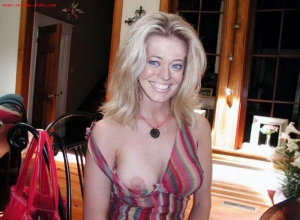 Fake : Jeri Ryan