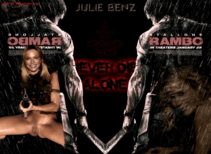 Fake : Julie Benz