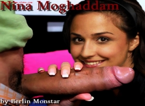 Fake : Nina Moghaddam