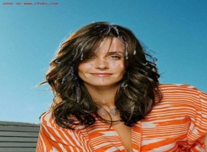 Fake : Courteney Cox