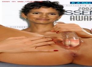 Fake : Halle Berry