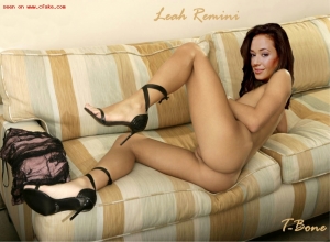 Fake : Leah Remini