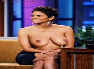 Fake : Halle Berry