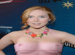 Fake : Molly Quinn