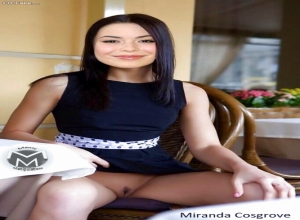 Fake : Miranda Cosgrove