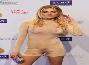 Fake : Sophia Thomalla