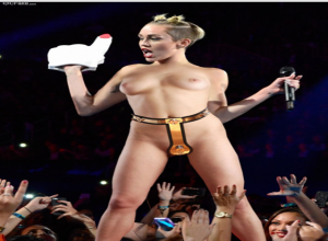 Fake : Miley Cyrus