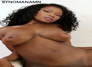 Fake : Nicki Minaj