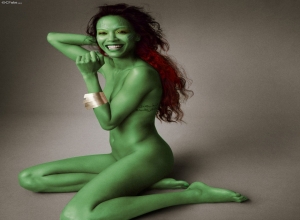 Fake : Zoe Saldana