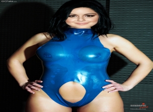 Fake : Ariel Winter