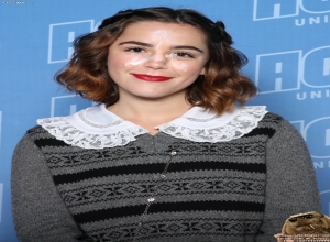 Fake : Kiernan Shipka