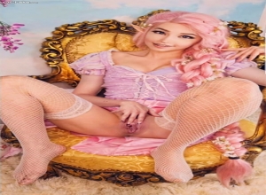 Fake : Belle Delphine