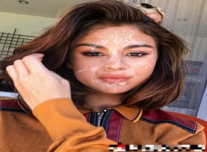 Fake : Selena Gomez