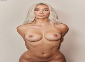 Fake : Kim Kardashian